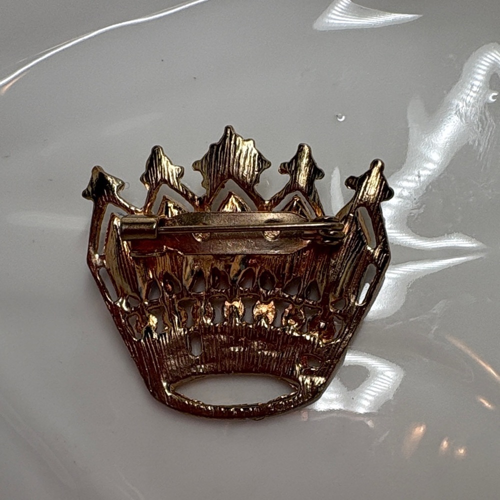 Colorful JESUS Crown Brooch - Picture 4 of 4